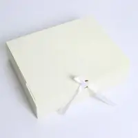 Коробка подарочная складная, упаковка, «Бежевая», 31 х 24.5 х 8 см