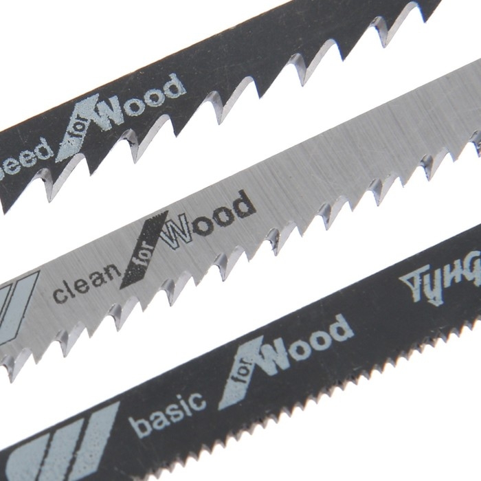 Универсальный набор пилок для лобзиков ТУНДРА, по дереву, 3 шт. Универсальный набор пилок для лобзиков ТУНДРА, по дереву, 3 шт.