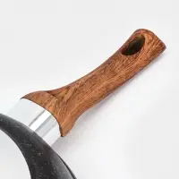 Сковорода KUKMARA Granit Ultra original, d=24 см, пластиковая ручка, антипригарное покрытие, литой алюминий, коричневая