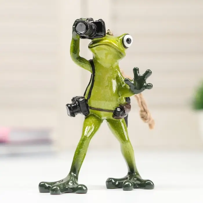 Фигурка полистоун лак &laquo;Лягушонок фоторепортёр&raquo;, 12&times;5.5&times;9.5 см