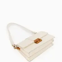 Сумка женская мессенджер TEXTURA на клапане, 26&times;8.5&times;14 см, молочная