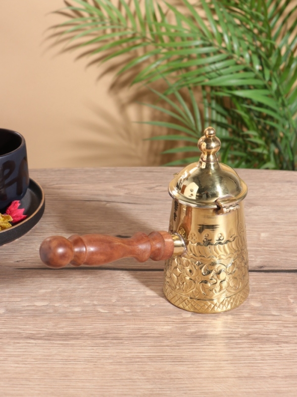 Турка "Золотые волны" латунь, с крышкой и деревянной ручкой 250 мл