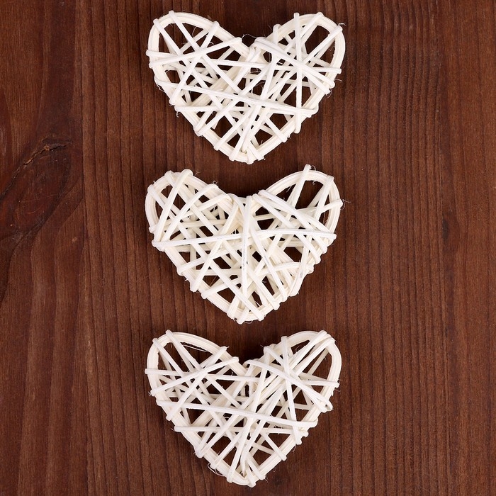 Декор для творчества из лозы «Сердце» набор 3 шт., размер 1 шт. — 6,5 × 6 см, цвет натуральный Декор для творчества из лозы «Сердце» набор 3 шт., размер 1 шт. — 6,5 × 6 см, цвет натуральный