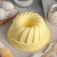 Форма для выпечки Доляна &laquo;Немецкий кекс. Заварное печенье&raquo;, силикон, d=19 см, жёлтая