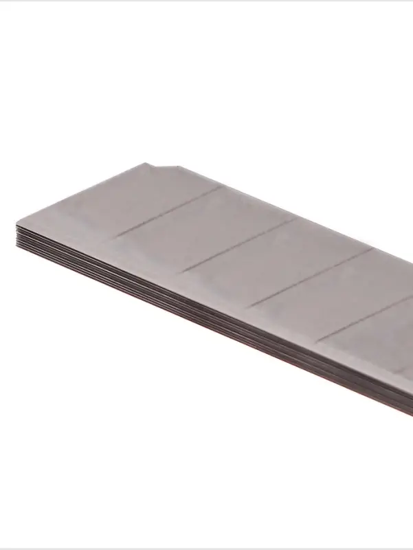 Лезвия для канцелярского ножа ErichKrause, 18 мм, 10 штук, в пластиковом контейнере