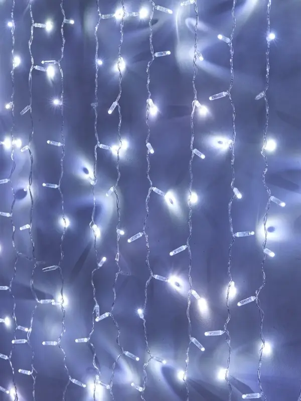 Гирлянда &laquo;Занавес&raquo; 2&times;1.5 м, IP65, УМС, прозрачная нить, 300 LED, свечение белое, мерцание, 220 В