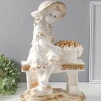 Фигура "Девочка на скамейке" перламутр с золотом, 46х31х22 см