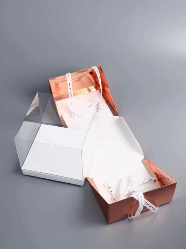 Коробка под бенто-торт с ленточками, ,розовое-золото , 25 х 25 х 20 см Коробка под бенто-торт с ленточками, ,розовое-золото , 25 х 25 х 20 см