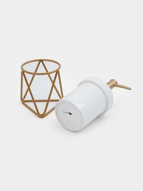 Дозатор для мыла SAVANNA &laquo;Геометрика&raquo;, 250 мл, на подставке, белый