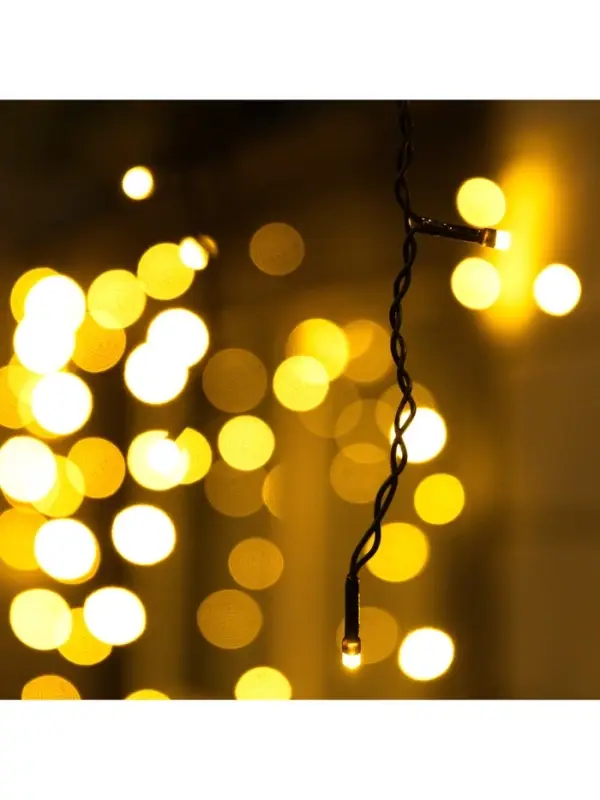 Гирлянда &laquo;Бахрома&raquo; 6&times;0.7 м, IP44, УМС, тёмная нить, 120 LED, свечение тёплое белое, 220 В