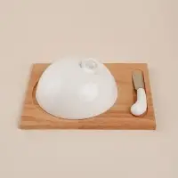 Маслёнка SL Home &laquo;Тренто&raquo;, 22&times;17.5 см, на деревянной подставке, с ножом для масла, фарфор, белая