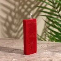 Свеча с надписью "Light a candle" 1,5х1,5х8,5 см, соевый воск МИКС Свеча с надписью "Light a candle" 1,5х1,5х8,5 см, соевый воск МИКС