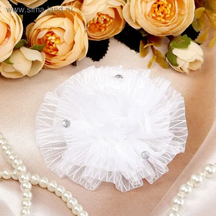 Резинка для волос бант «Школьница», полосатик стразинка, d=9 см, белая