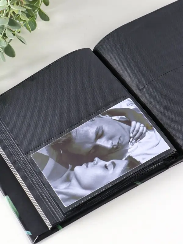 Фотоальбом "Цветы" 200ф 10X15см, ПП карм., черные страницы