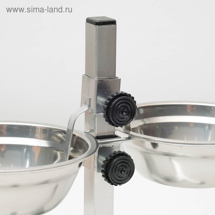Подставка с мисками, 2 х 500 мл, высота 30 см, разборная с верхним фиксатором, хром Подставка с мисками, 2 х 500 мл, высота 30 см, разборная с верхним фиксатором, хром