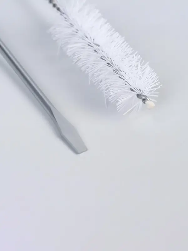 Сервисный набор для швейных машин, 3 предмета: отвёртка 2 шт., щётка