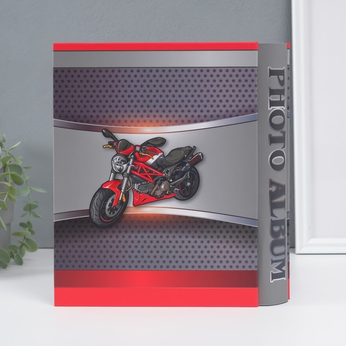 Фотоальбом на 200 фото 10х15 см Фотоальбом на 200 фото 10х15 см "Мотоцикл" в коробке МИКС 5,6х20,5х26,2 см