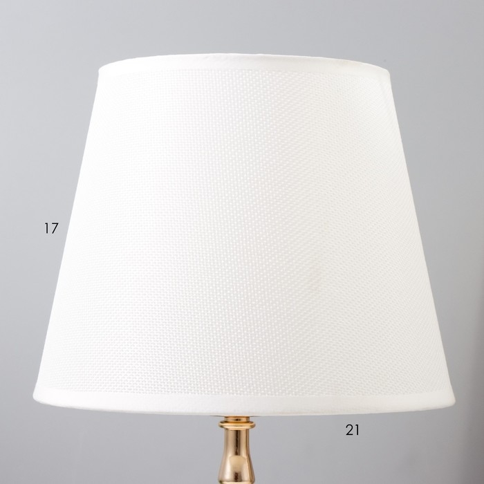 Настольная лампа Настольная лампа "Марфа" Е27 40Вт бело-золотой 22х22х40 см RISALUX