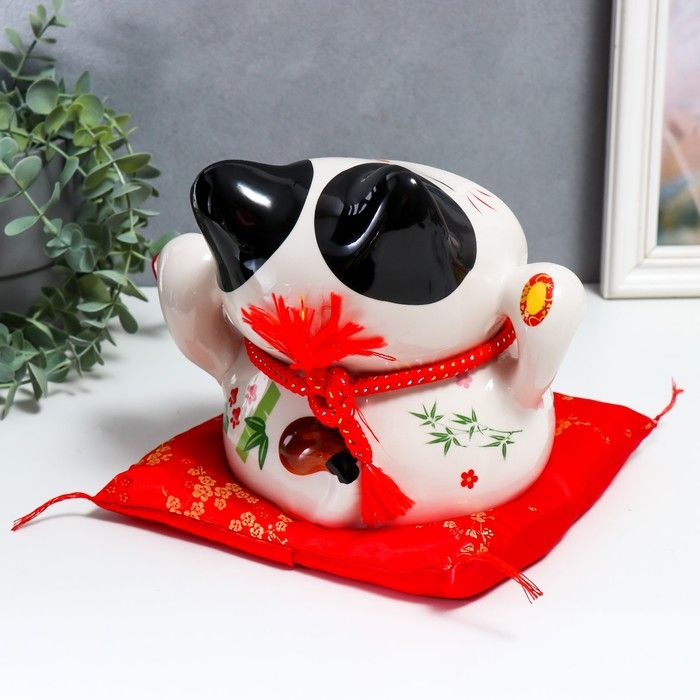 Сувенир подставка керамика Сувенир подставка керамика "Манэки-нэко со свитком" 22х17,5х18 см