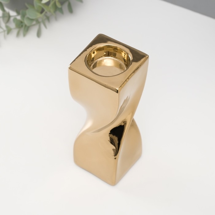 Подсвечник керамика на 1 свечу "Изгиб" d=3,5 см золото 6,5х6,5х17,5 см