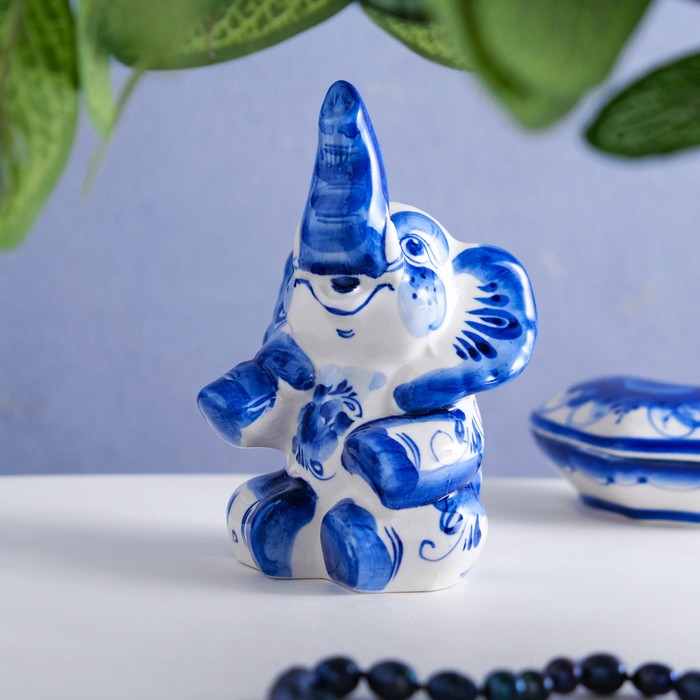 Сувенир «Слон циркач», 13 см, гжель