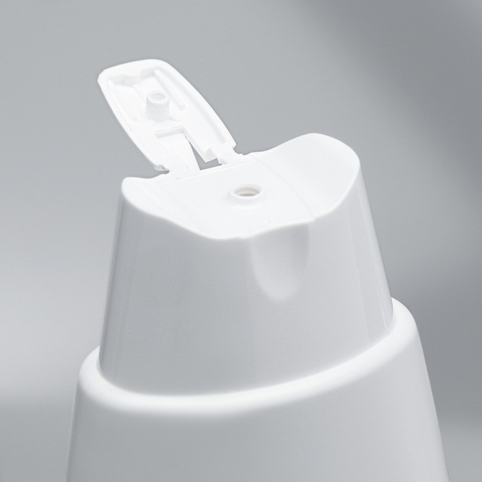 Шампунь  Шампунь "Пижон"  для кошек и собак, с ароматом ромашки, 250 мл