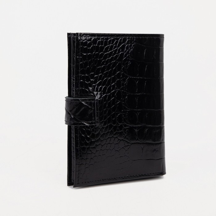 Портмоне мужское на кнопке для автодокументов и паспорта, цвет чёрный Портмоне мужское на кнопке для автодокументов и паспорта, цвет чёрный