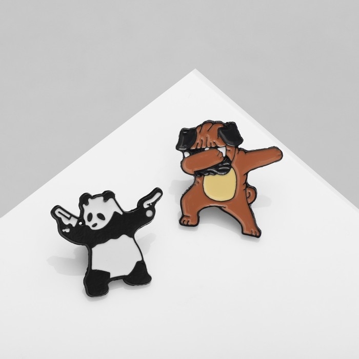 Набор значков (2 шт.) «Бандиты», цветной в чёрном металле Набор значков (2 шт.) «Бандиты», цветной в чёрном металле