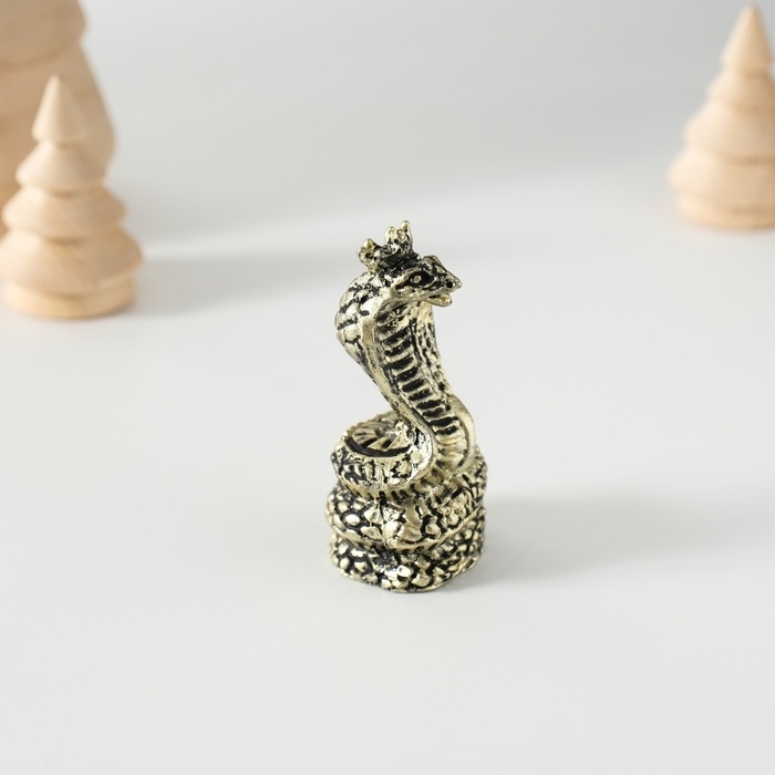 Сувенир полистоун Сувенир полистоун "Королевская кобра" МИКС 3х2,5х6 см