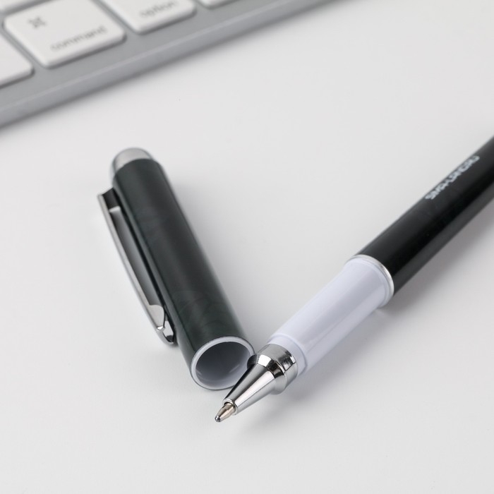 Ручка шариковая пластиковая в открытке «Защитник Отечества» синяя паста 1,0 мм Ручка шариковая пластиковая в открытке «Защитник Отечества» синяя паста 1,0 мм