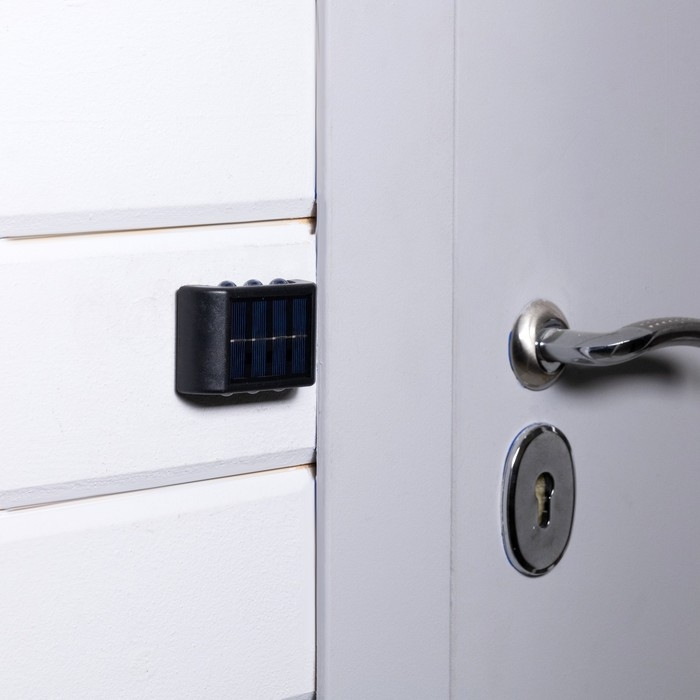 Садовый светильник на солнечной батарее «Настенный», 8.9 × 5.7 × 2 см, 6 LED, свечение тёплое белое Садовый светильник на солнечной батарее «Настенный», 8.9 × 5.7 × 2 см, 6 LED, свечение тёплое белое