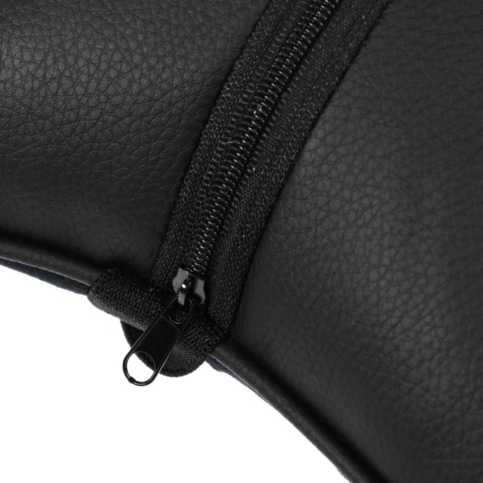 Подушка автомобильная косточка, на подголовник, 27×17 см, велюр, чёрный с синей строчкой Подушка автомобильная косточка, на подголовник, 27×17 см, велюр, чёрный с синей строчкой