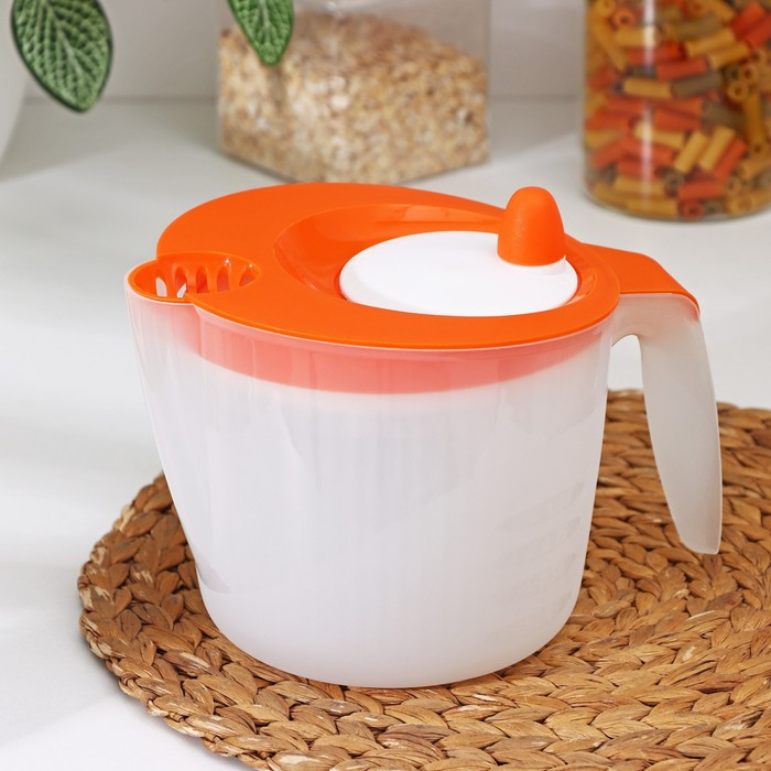 Сушилка для зелени с мерным кувшином, 1950 мл, 23×17×15 см, цвет МИКС Сушилка для зелени с мерным кувшином, 1950 мл, 23×17×15 см, цвет МИКС