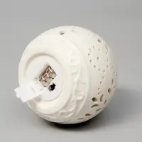 Ёлочный шар с подсветкой &laquo;Вьюга&raquo;, 10&times;8.8&times;8.8 см, 1 LED, керамика, от батареек LR44&times;3, керамика, свечение тёплое белое