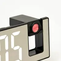 Часы-будильник электронные настольные с проекцией на потолок, 18.4&times;7.5 см, белая индикация