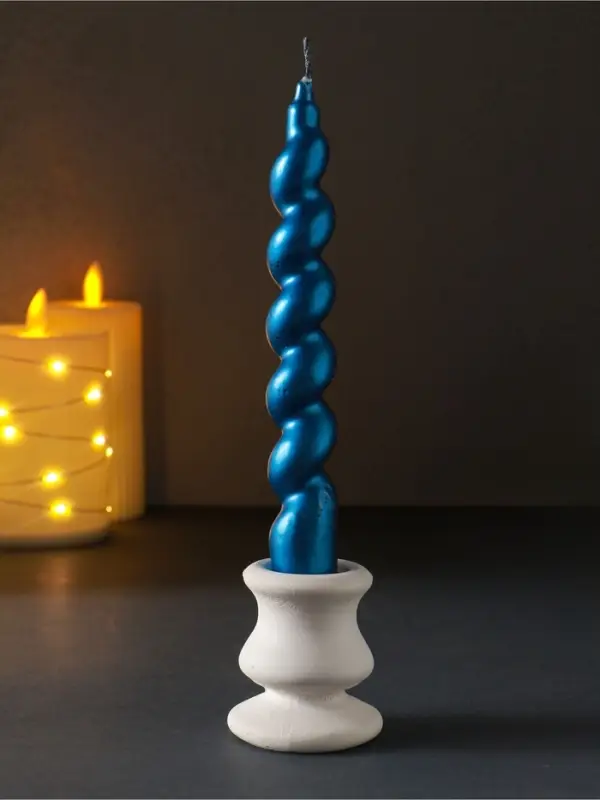 Свеча витая Luxury, 25&times;180 мм, лакированная, синяя