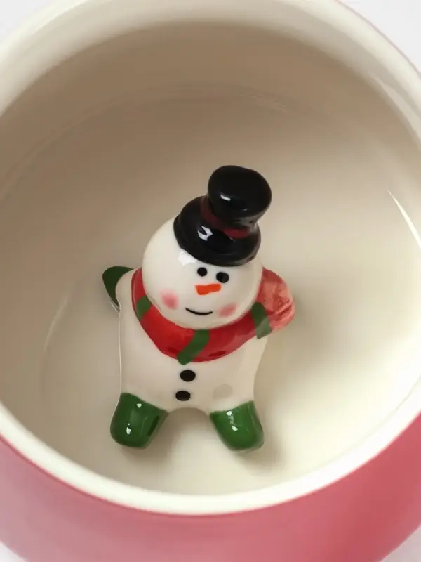 Кружка новогодняя «Снеговик», 300 мл, керамика, красная Кружка новогодняя «Снеговик», 300 мл, керамика, красная