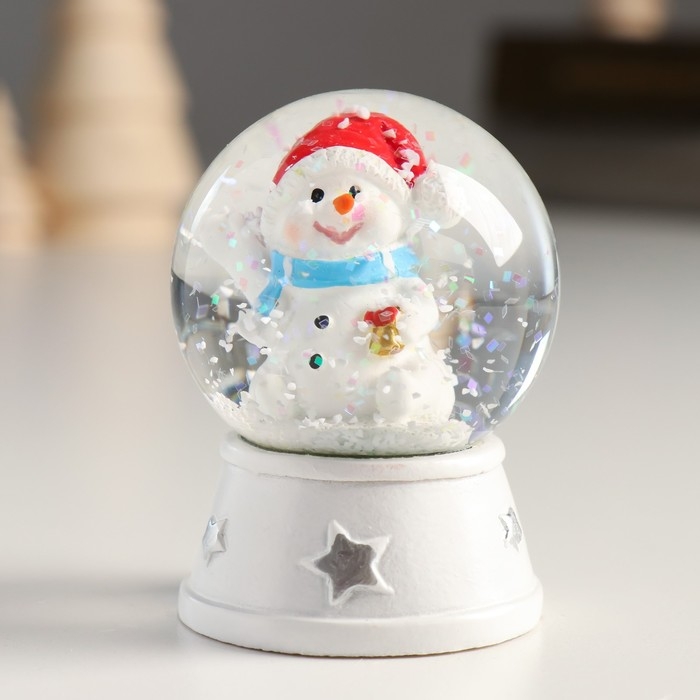 Снежный шар новогодний стеклянный «Снеговик в красном колпаке, с подарком», d=4.5 см, 6×4.5×4.5 см Снежный шар новогодний стеклянный «Снеговик в красном колпаке, с подарком», d=4.5 см, 6×4.5×4.5 см