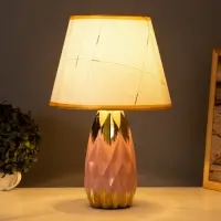 Лампа настольная &laquo;Андреа&raquo; 1&times;40 Вт Е14 розовый/золото 24&times;24&times;40 см