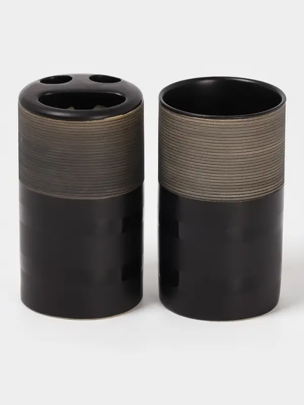 Аксессуары для ванной Доляна &laquo;Классика&raquo;, 4 предмета: дозатор 300 мл, мыльница, 2 стакана, чёрные