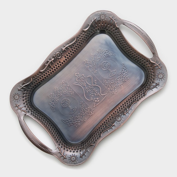 Поднос из нержавеющей стали с ручками «Изобилие», 31×20×2,5 см, цвет бронзовый Поднос из нержавеющей стали с ручками «Изобилие», 31×20×2,5 см, цвет бронзовый