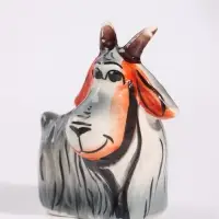 Фигурка фарфоровая &laquo;Козлик Ваня&raquo;, 7.5&times;6&times;4.5 см