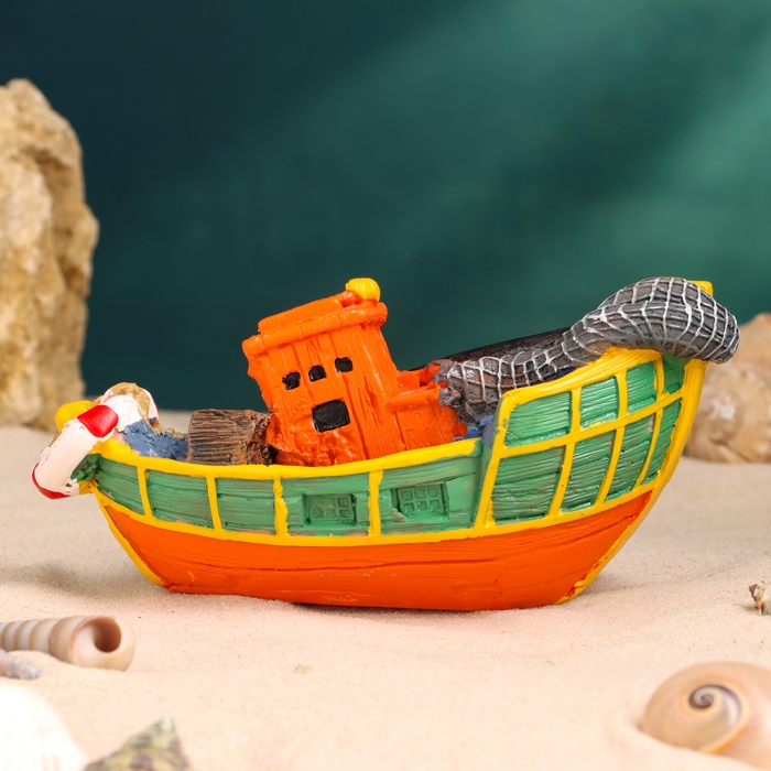 Корабль сувенирный  Корабль сувенирный "Рыбацкое судно" 16*7*7см
