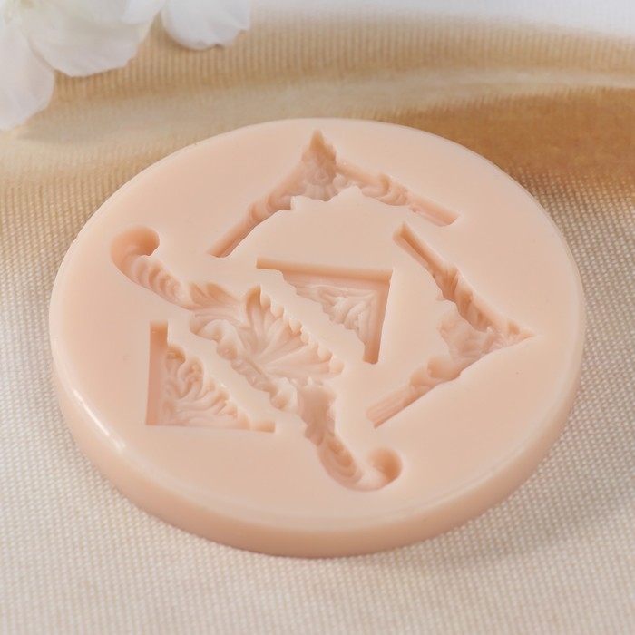 Молд силикон Молд силикон "Уголки" 6,1х1,3х0,4 4х2,2х0,4 2,7х1,5х0,4 см