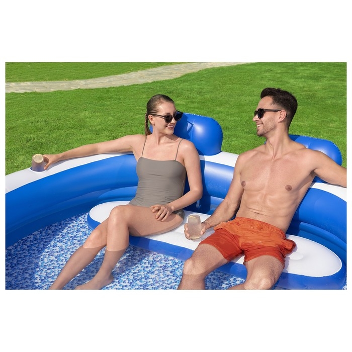 Бассейн надувной Бассейн надувной "Семейный" 231 х 219 х 79 см, от 6 лет 54422