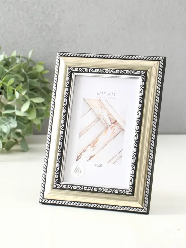 Фоторамка для фото 10&times;15 см &laquo;МИРАМ&raquo;, пластик, серебро, (пластиковый экран)
