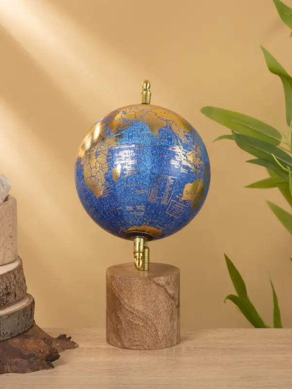 Глобус сувенирный 15х13х24 см, подставка дерево