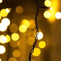 Гирлянда &laquo;Бахрома&raquo; 50&times;0.7 м, IP44, УМС, тёмная нить, 900 LED, свечение тёплое белое, 220 В