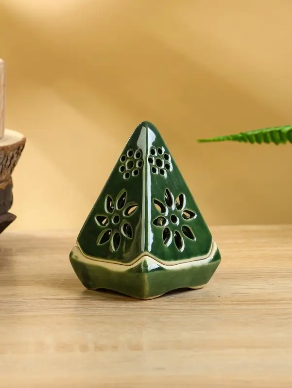 Подсвечник &laquo;Пирамидка&raquo;, 8&times;8&times;12 см, керамика, МИКС