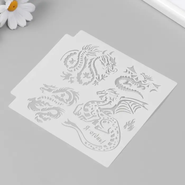 Трафарет пластик "Восточные драконы" 13х13 см